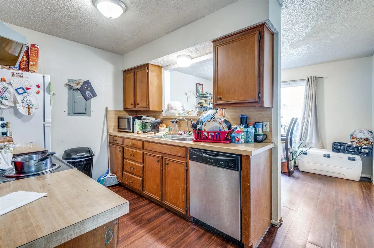 Kitchen 3