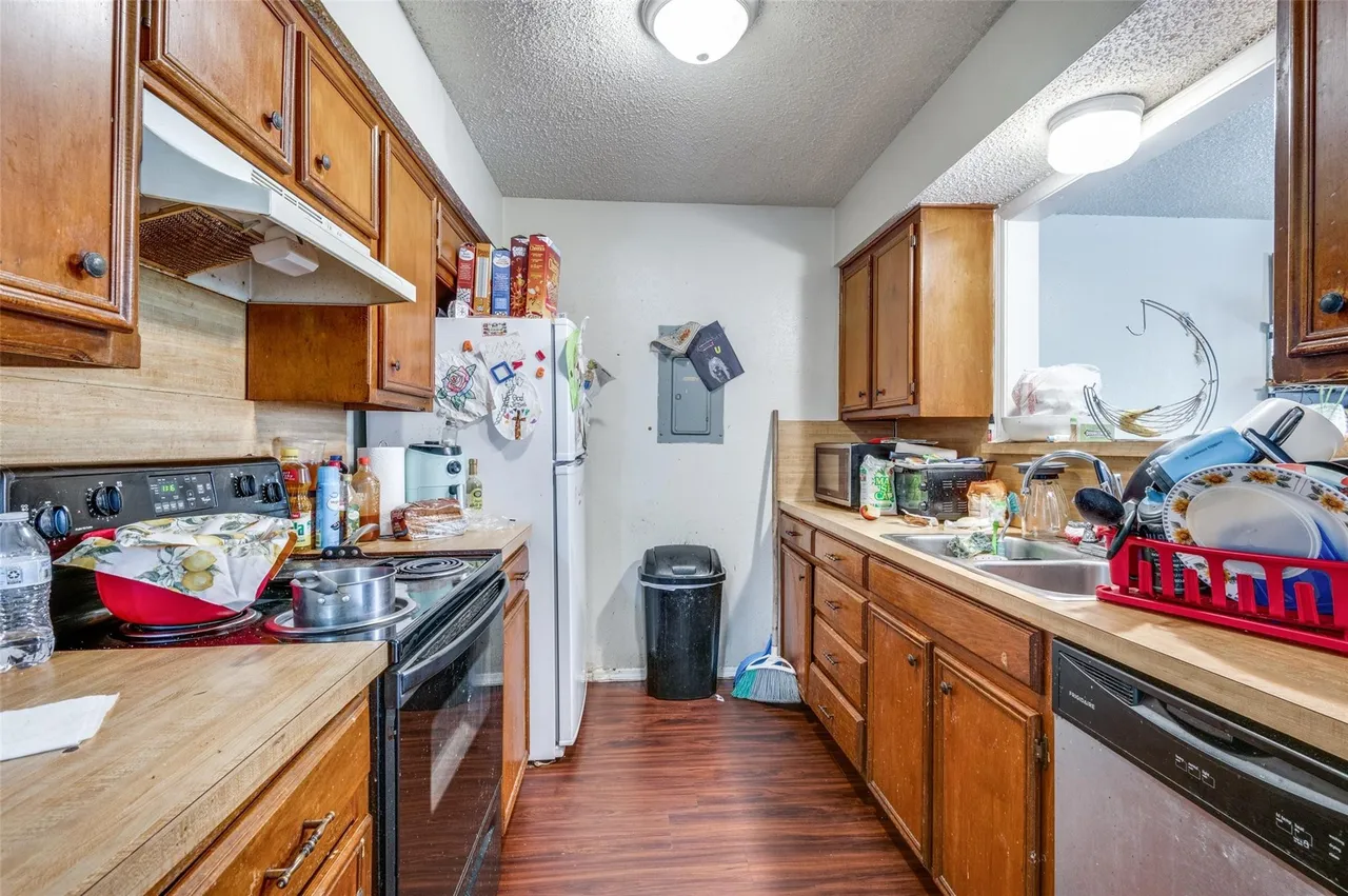 Kitchen 4